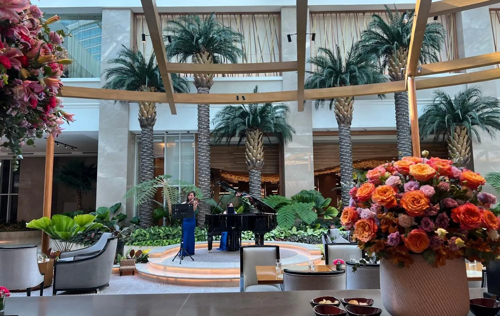 Apartment 175 Sqm Luxurious Modern 3 Bedrooms Facing Manila Bay Sunset, Airports, Okada, Solaire, Moa